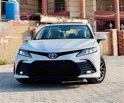 تۆیۆتا کامری